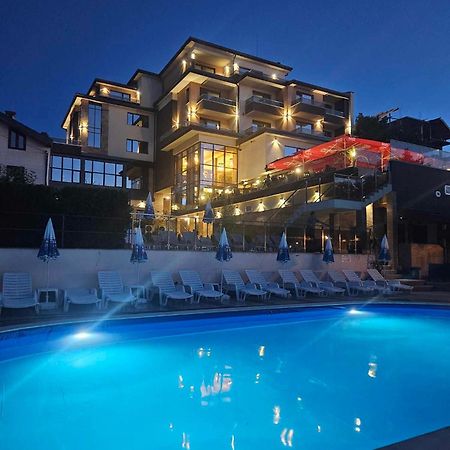 Комплекс Бабенец Hotel Gorna Orjachovitsa Buitenkant foto