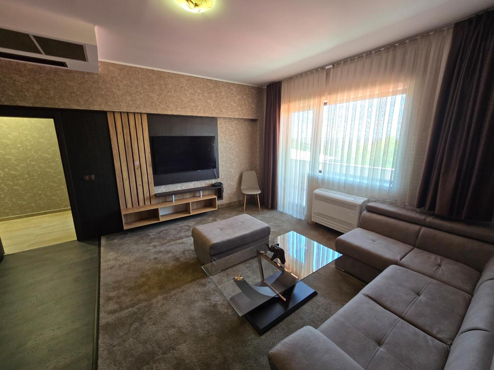Комплекс Бабенец Hotel Gorna Orjachovitsa Buitenkant foto